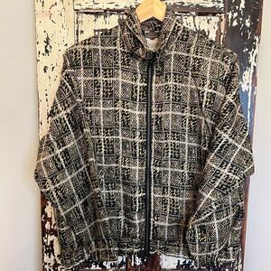 Vintage women’sOutbrook silk windbreaker zip up. Size Small.